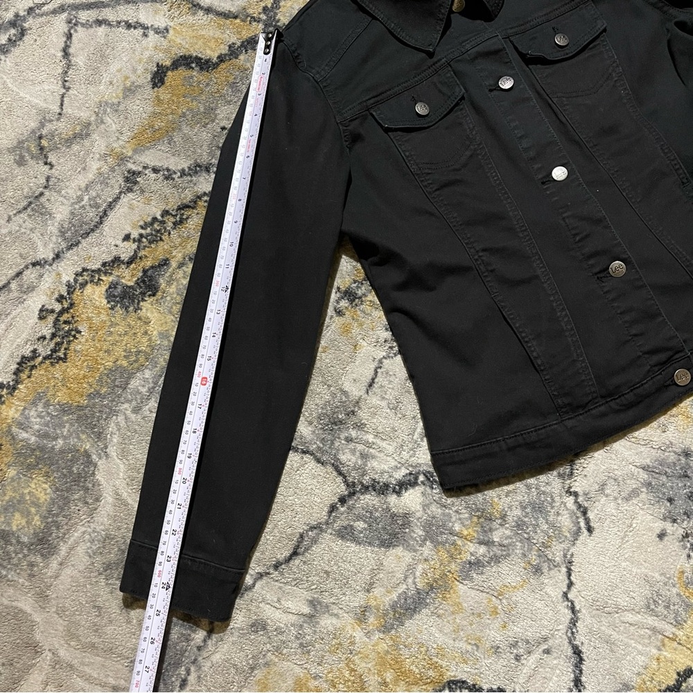 Lee Riders Women's Classic Black Jean Jacket - Picture 5 of 11